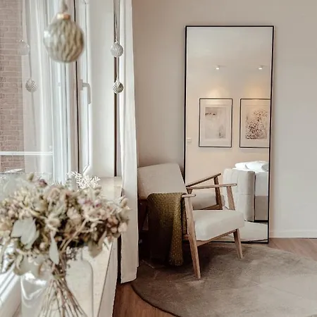 Appartement Gruenoase - Zentrumsnah Detmold Buitenkant foto